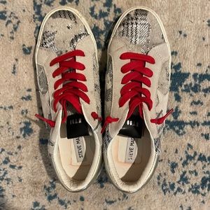 Steve Madden NY90 Starling Sneaker Size 9